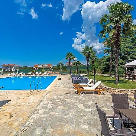 Gloria 2 Poreč